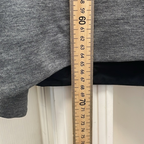 Nike Athletic Tech Gray Lightweight Shirt Jacket Modern Athletic Style L - Picture 9 of 12